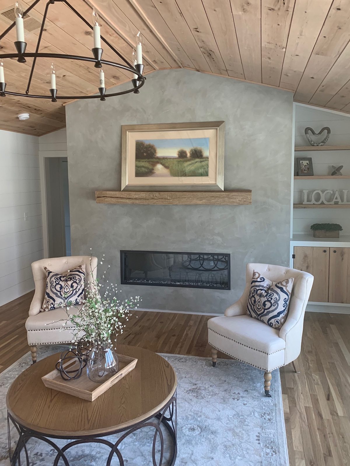 Velluto microcement fireplace surround, hearth to ceiling — Brentwood